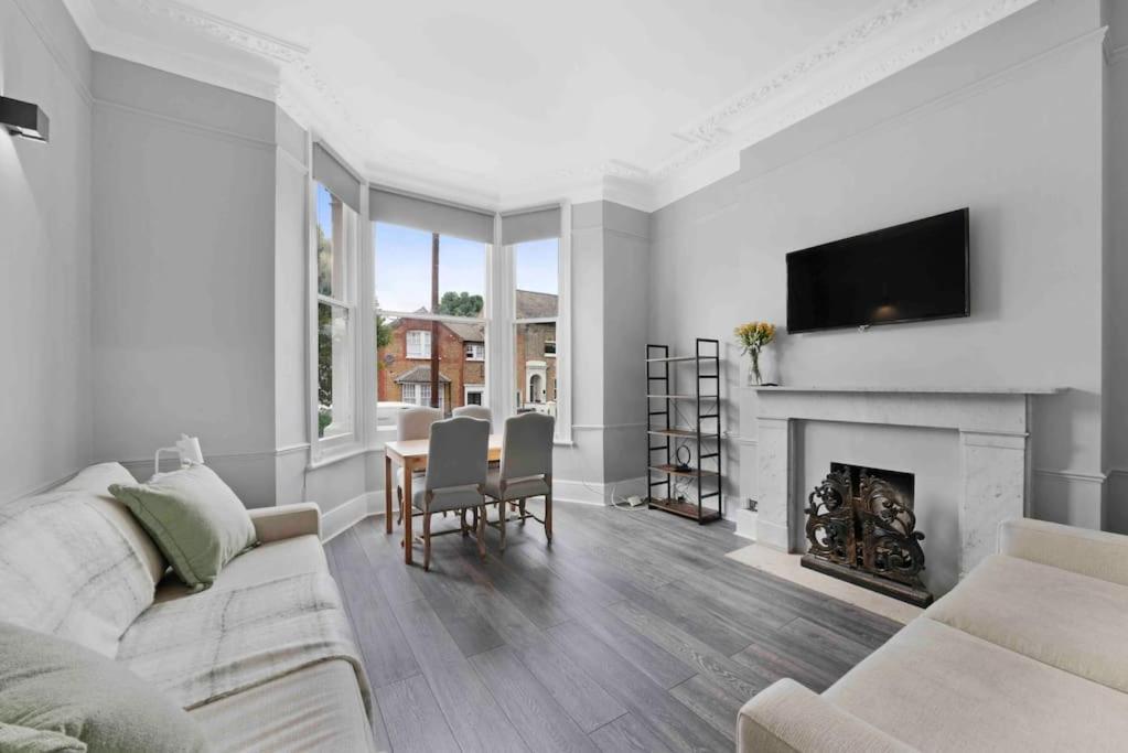 Appartamento Chiswick Park Acton Town Garden Londra